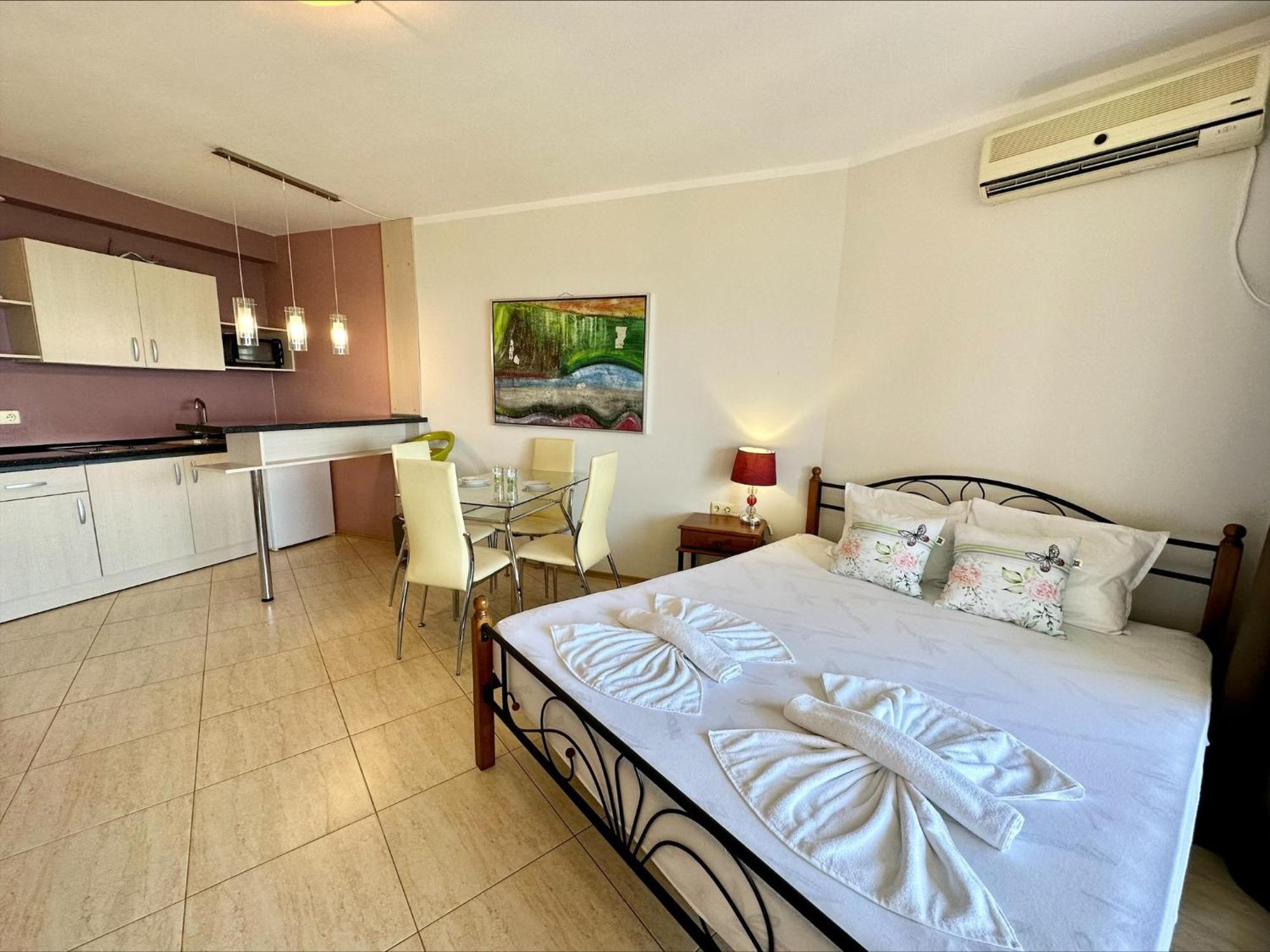 Menada Grand Resort Apartments Aheloy Zimmer foto