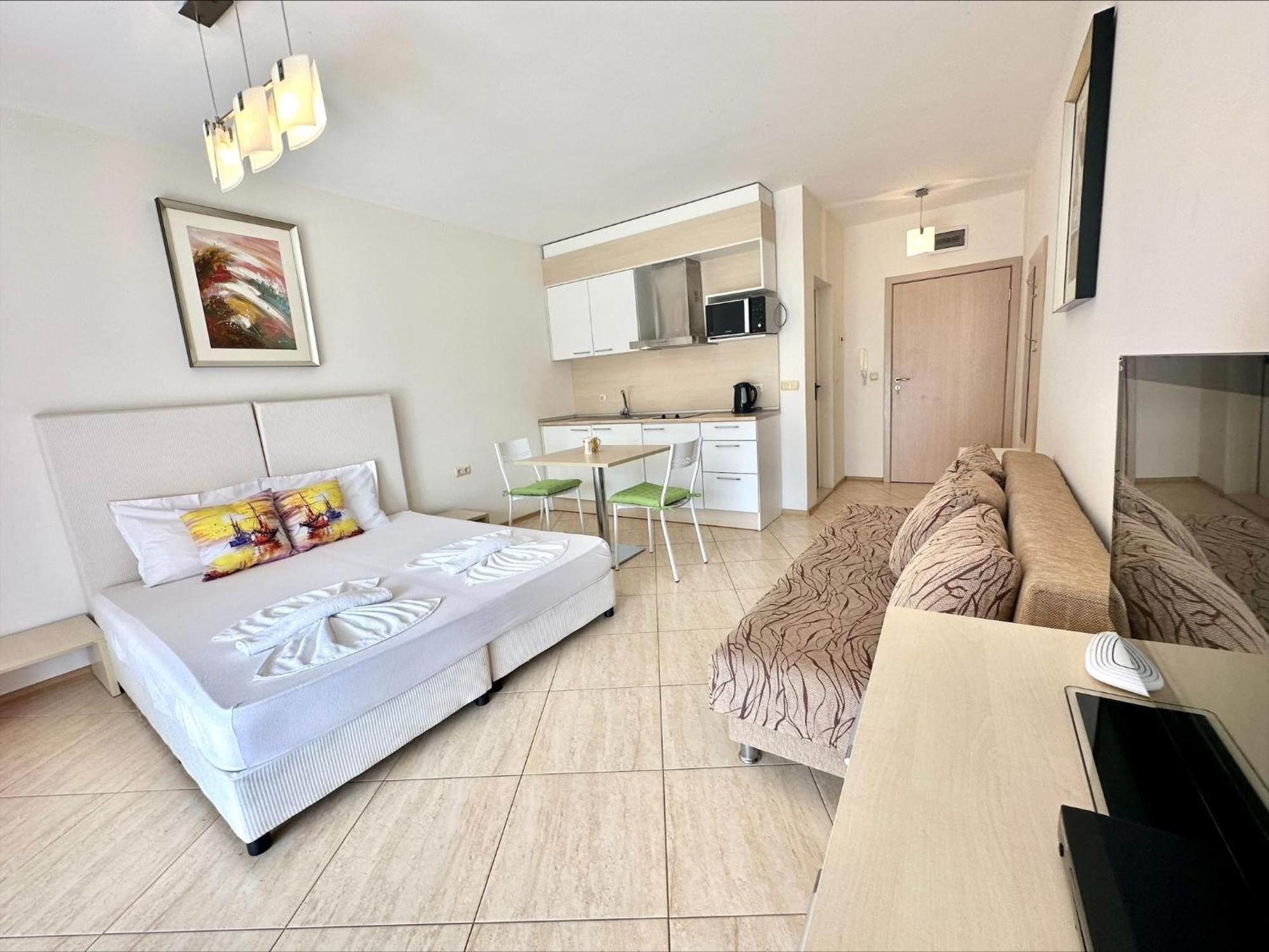 Menada Grand Resort Apartments Aheloy Zimmer foto